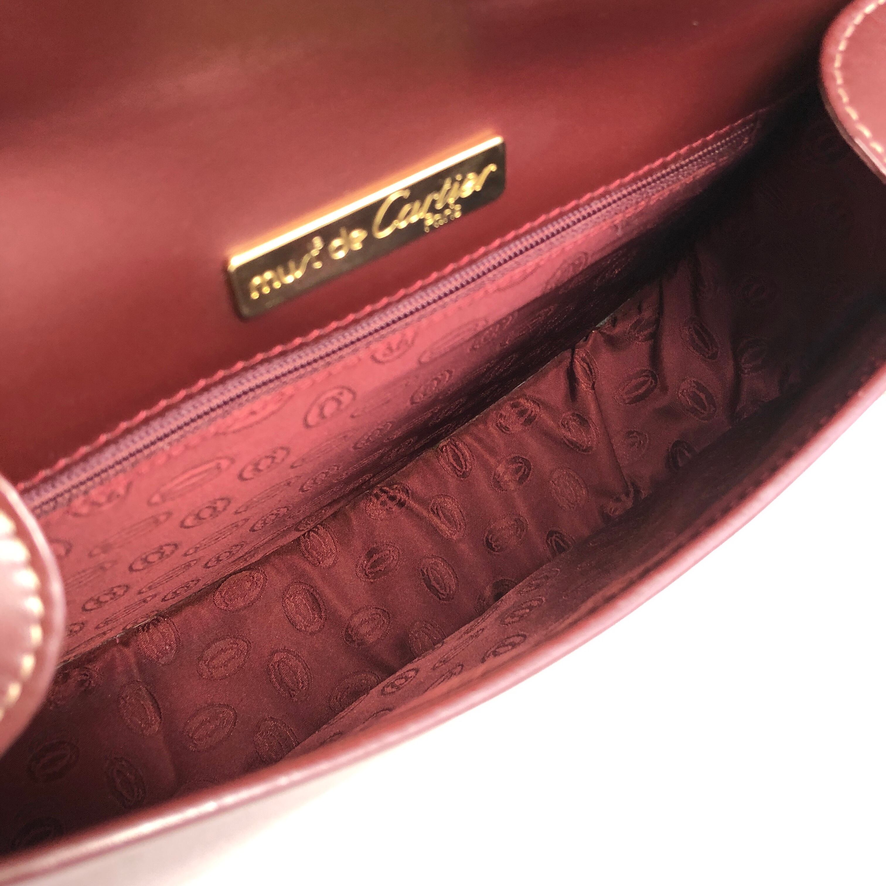Cartier カルティエ ロゴ ショルダーバッグ ボルドー フラップ vintage