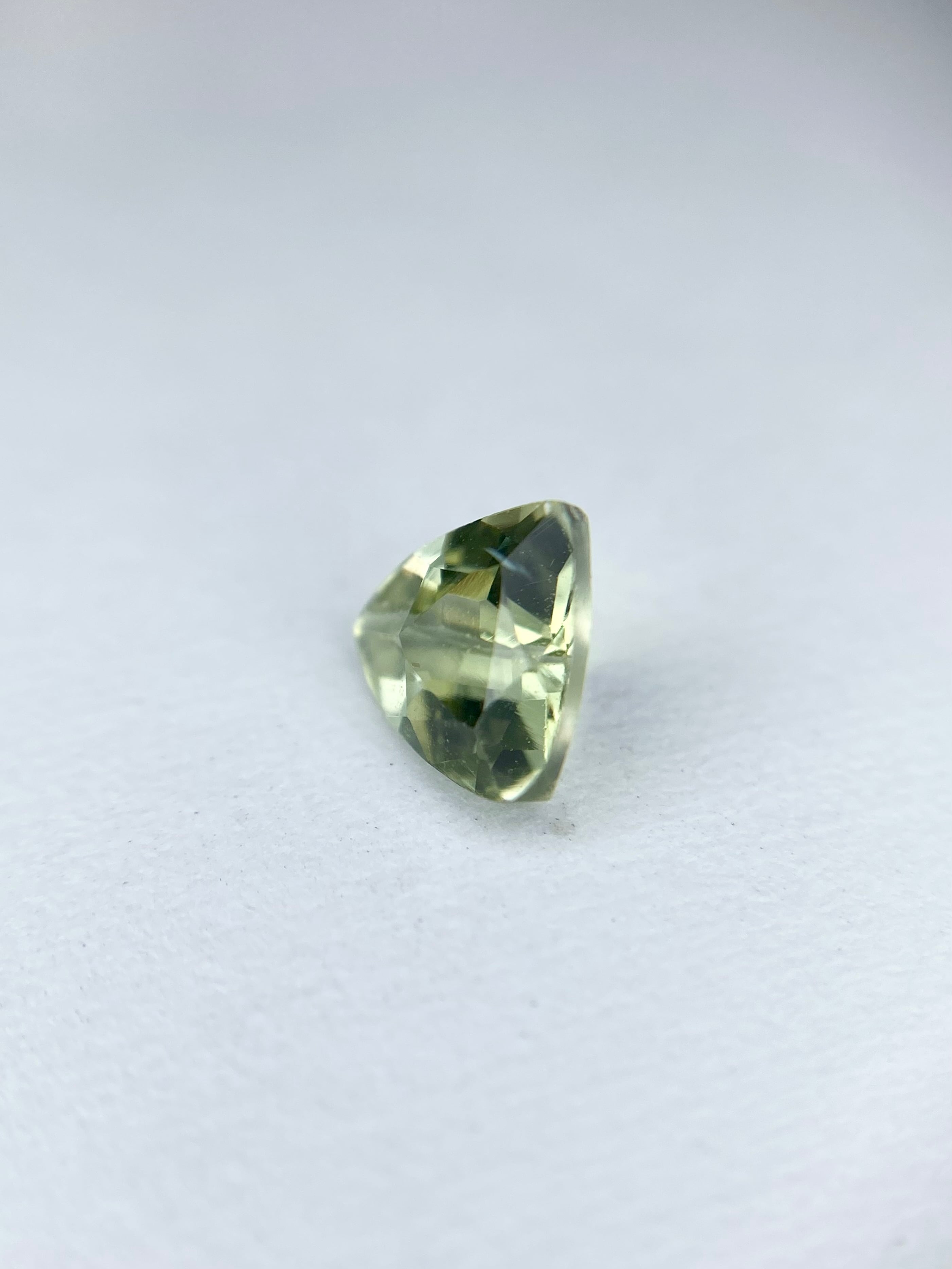 ゾイサイト 0.495ct ルース | Pay ID ゾイサイト 0.495ct ルース | Pay ID