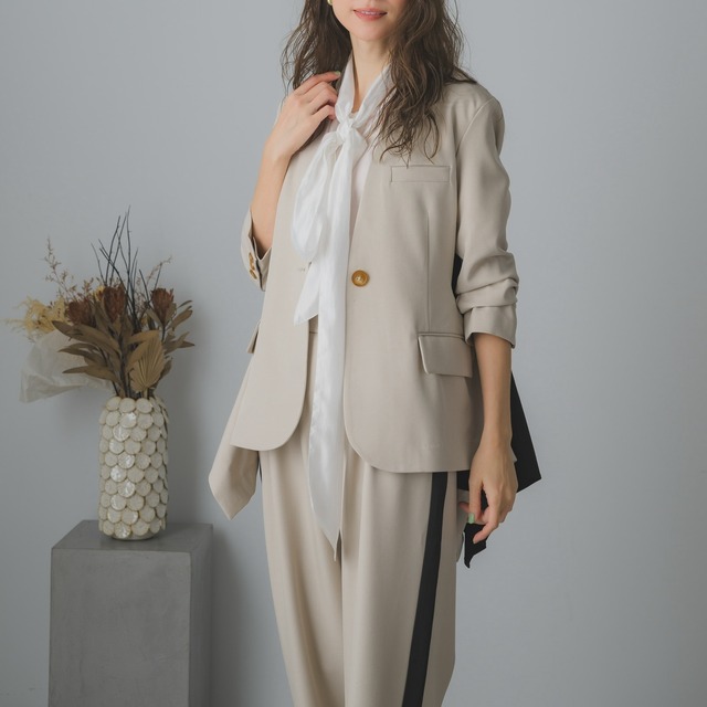 サイドバイカラージャケット