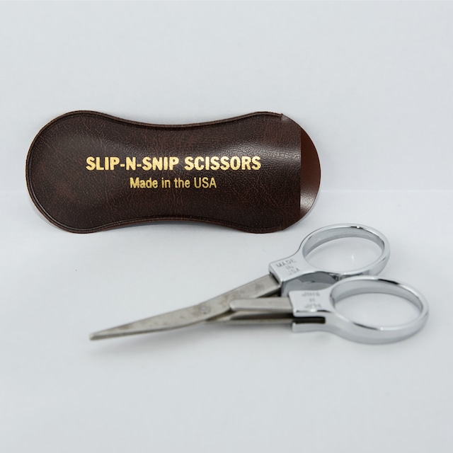 FOLDING SCISSORS