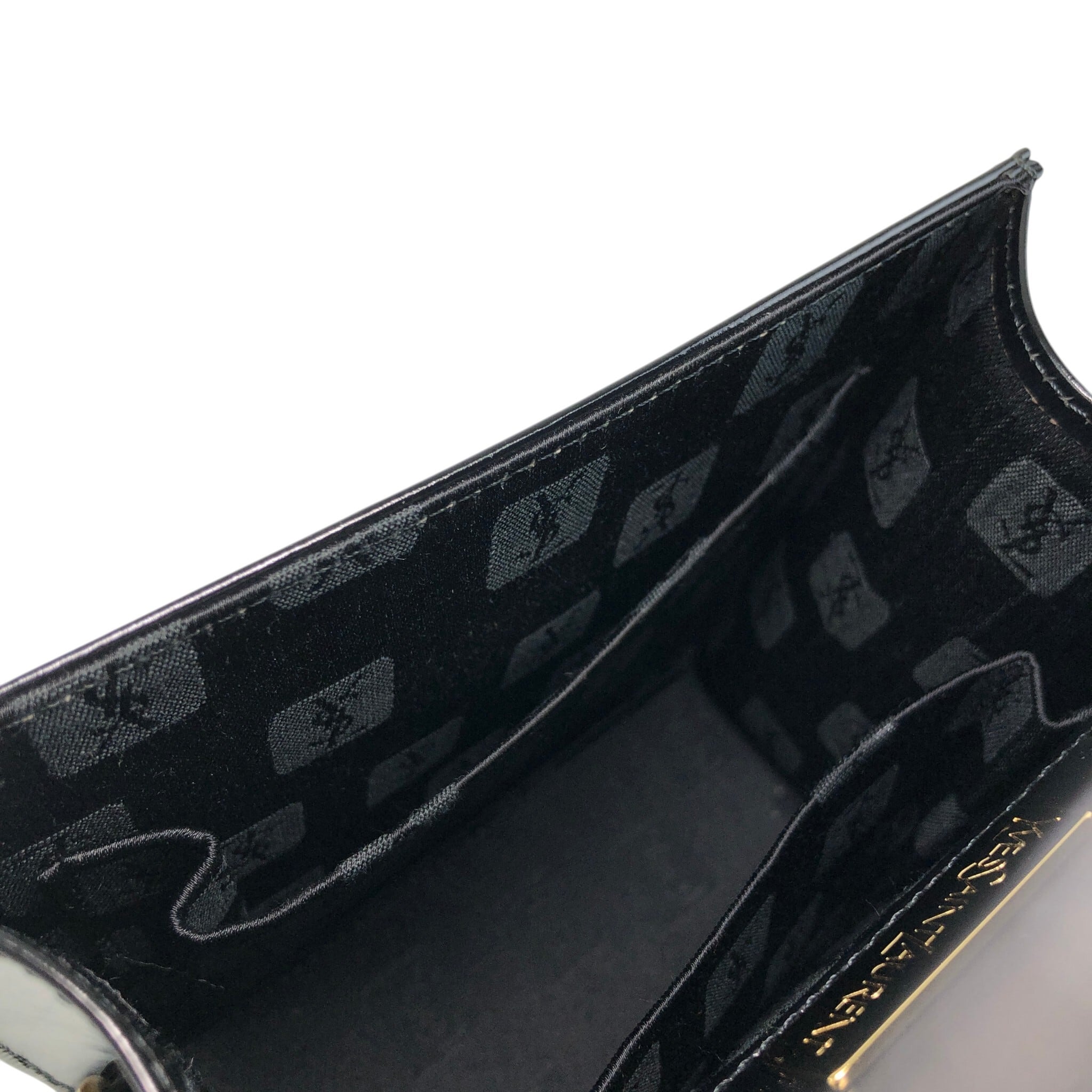 Yves Saint Laurent イヴ・サンローラン ショルダーバッグ ブラック