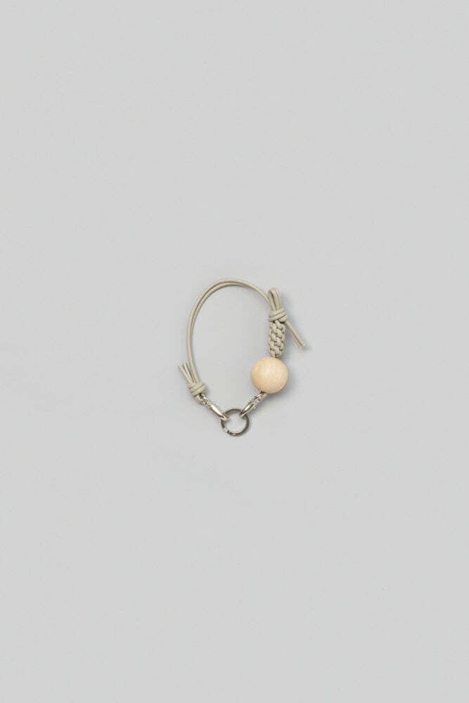 _Fot - Knot ball_hand strap ：Greige｜ウッドボール／レザー