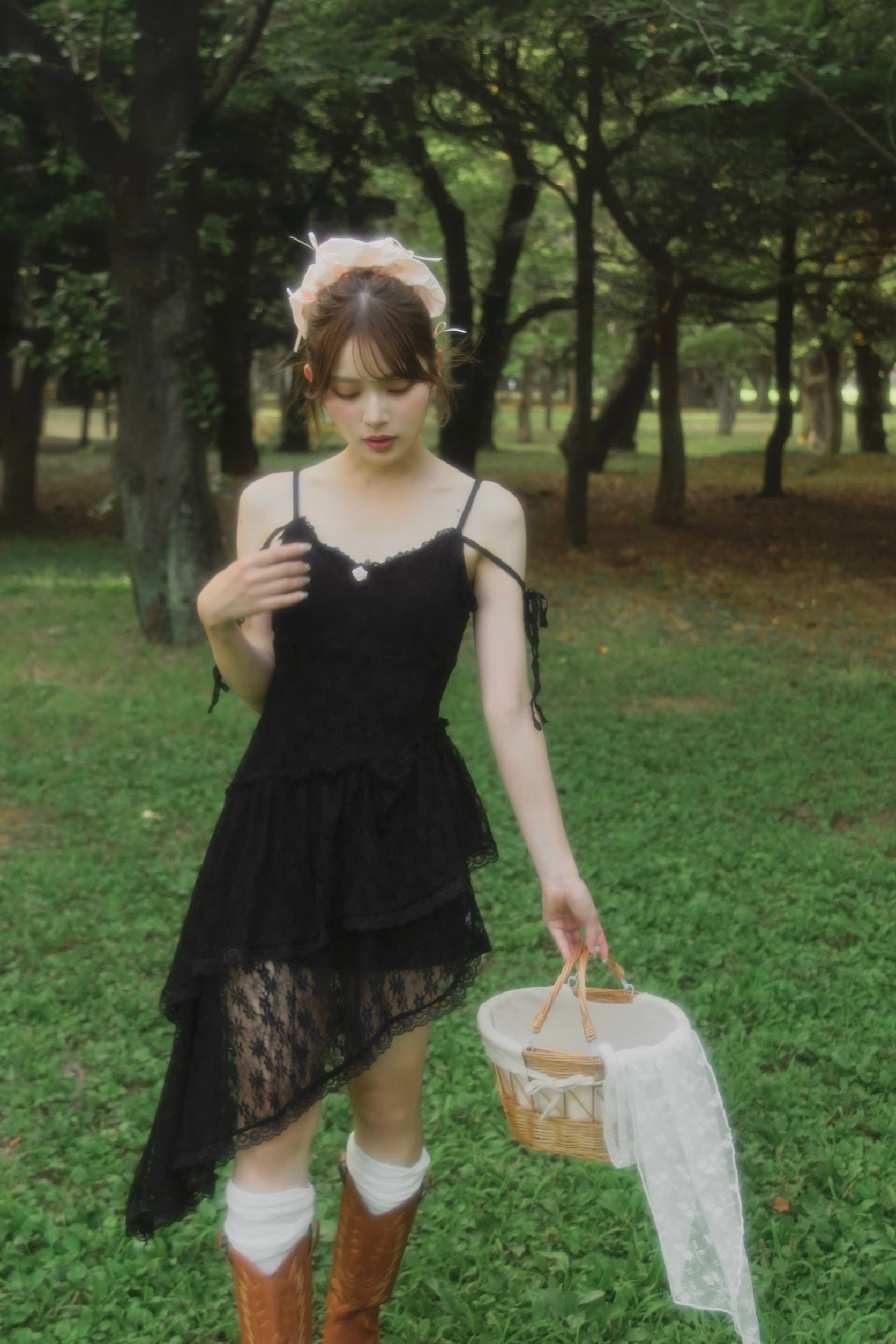 ワンピース ASYMMETRY LACE CAMISOLE asymmetry lace cami onepiece | Désir et Raison
