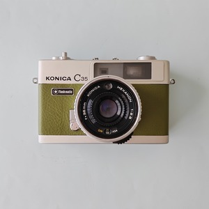 Konica C35 Flashmatic 整備済みフィルムカメラ｜本革抹茶グリーン・3ヶ月保証