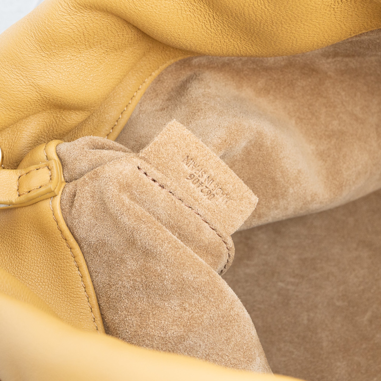 ロエベ フラメンコパース ミディアム サハラ メローナパラム レザー ショルダーバッグ