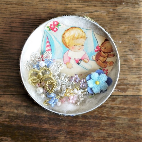 ドイツ伝統工芸　Tincan　赤ちゃん