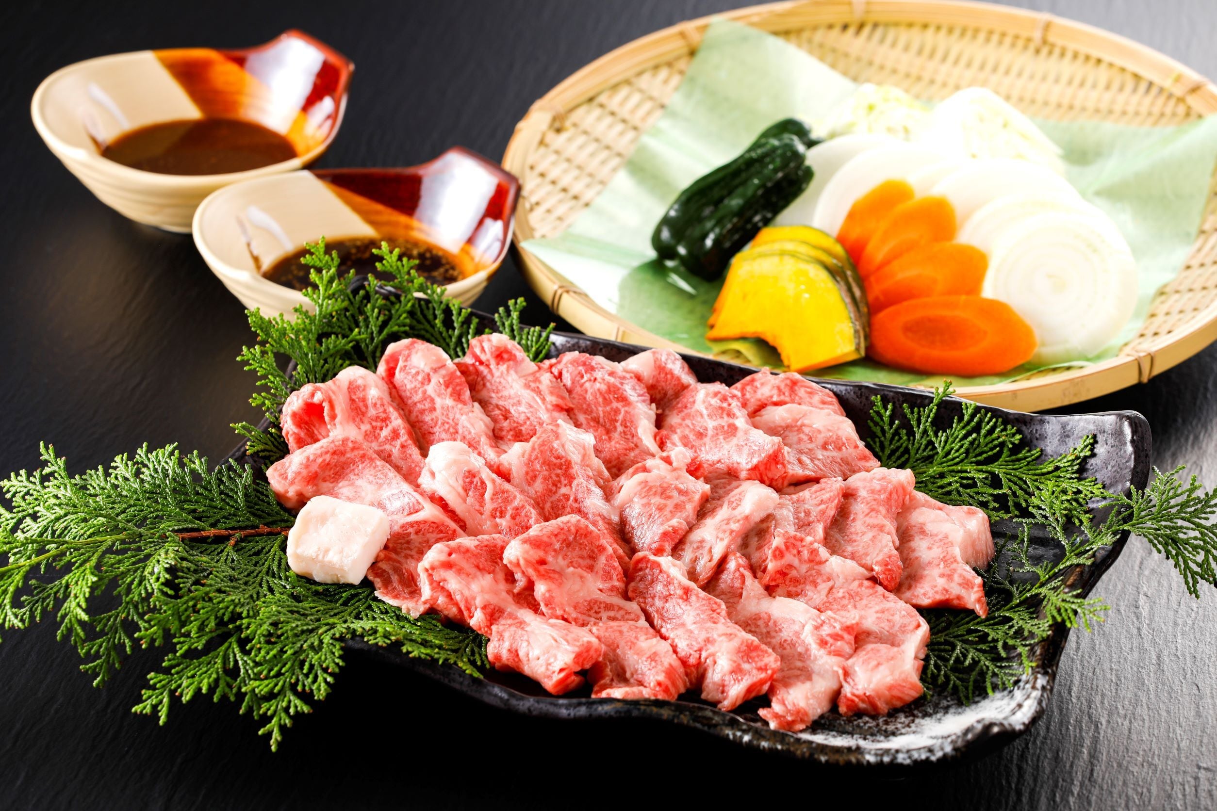 極上 神戸牛カルビ焼肉用【500g】（４～６人前）タレ付（醤油タレ、味噌タレをお選び下さい）