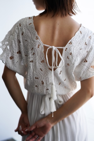 カットワークロングドレス White