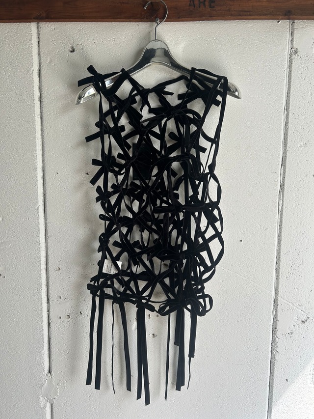naokitomizuka    velvet ribbon tops