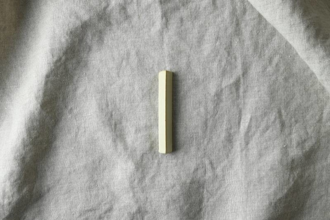 箸置き 三角レスト クリーム[日本製/美濃焼/和食器]