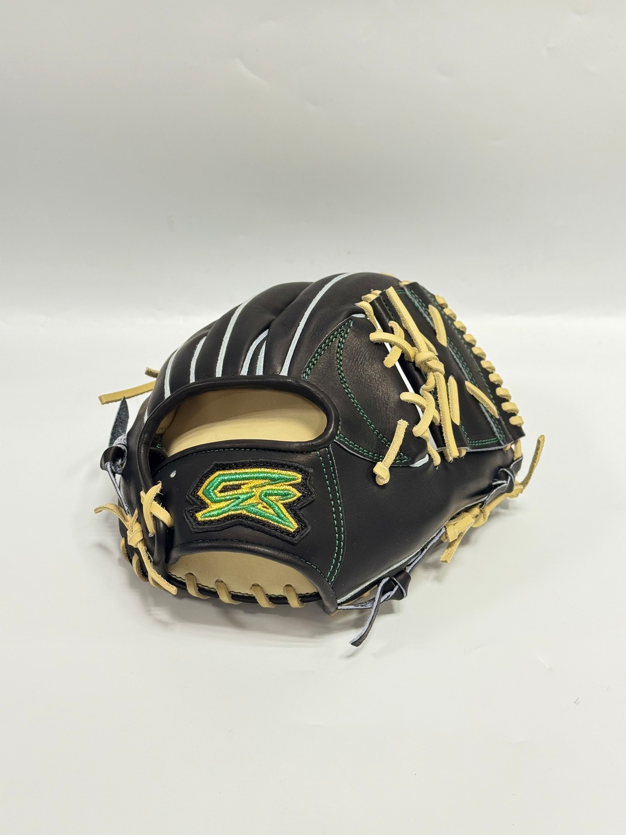 GSｰゴリラスポーツ　スタンダードシリーズ　硬式仕様グラブ　右投げ用　当て挟み型　ゴリラブラック×キャラメル　GSｰ9（ワンピースウェブ）・画像2