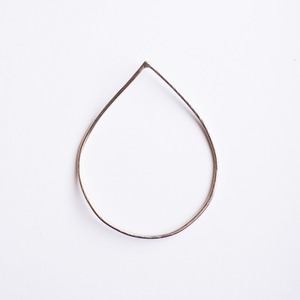 SUKIKOMI JEWELRY - CHARM: DROP silver L