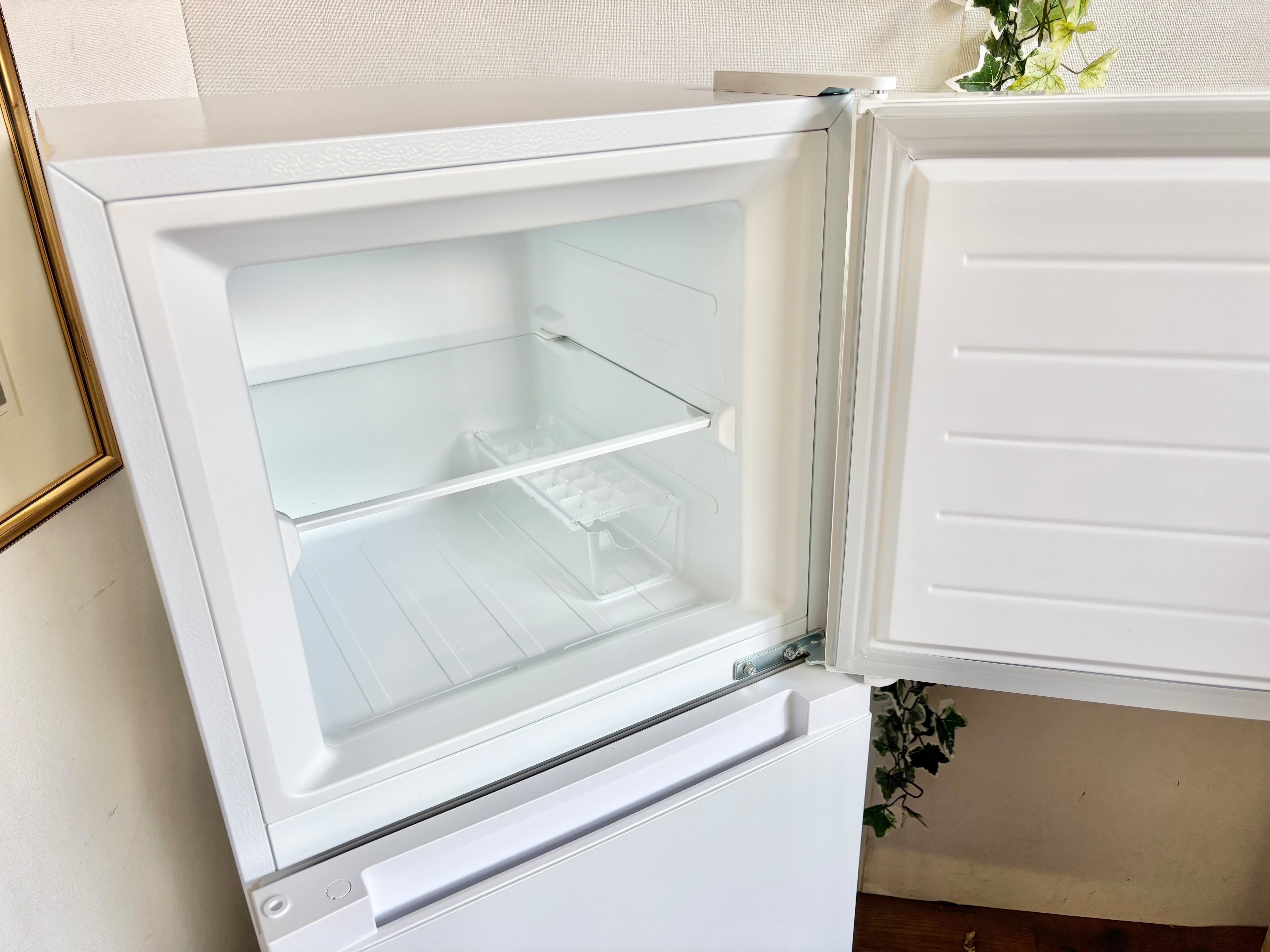 2025年製 comfee 132L ノンフロン冷凍冷蔵庫 | 【オンラインショップ