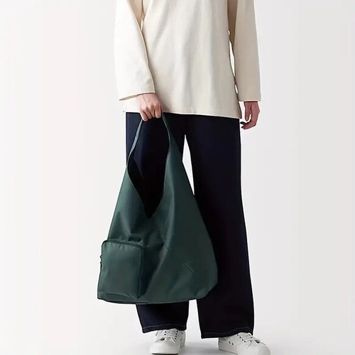 男女兼用バック トートバック 大容量 カジュアル デイリーバック マザーズバック 仕事鞄 キャンバスバック