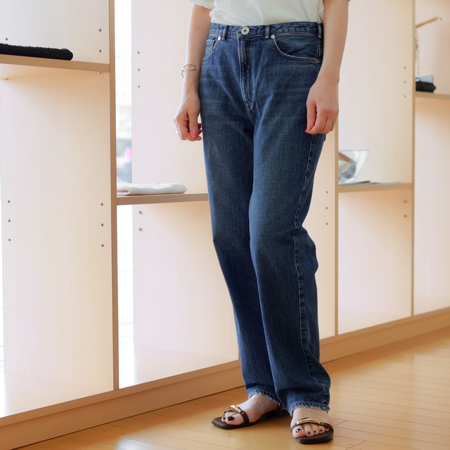 upper hights (アッパーハイツ)　ヴィンテージライクデニム　リラックステーパードデニム　THE STRAP