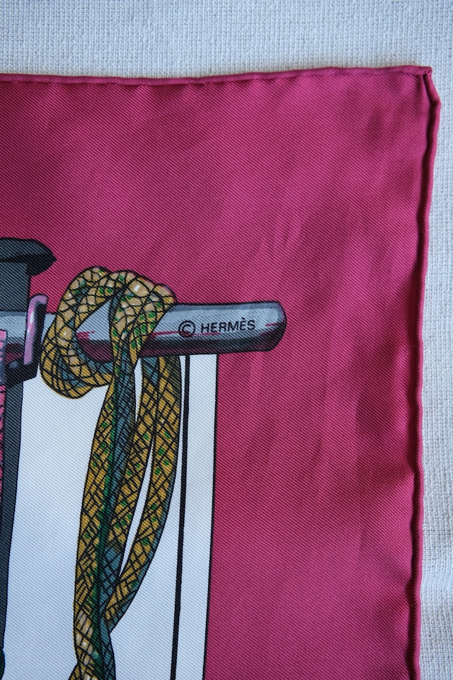 IORI/"HERMES" scarf/ CARRES 90 Pink×white