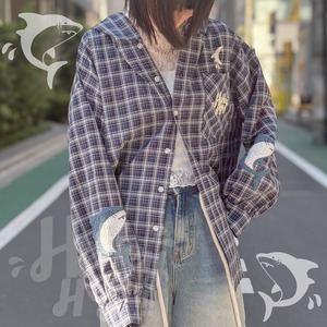 【会話のきっかけ服。】「サメですか？」で会話が始まるサメフード付きチェックシャツ【個性で繋がる】
