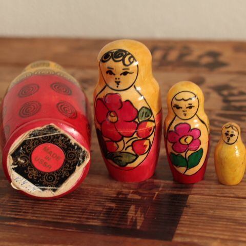 セール‼️ヴィンテージ 兵士(神官)デザイン　マトリョーシカ　5組。長期保存 マトリョーシカ「金太郎」- CS online store - 岡山のデザイン