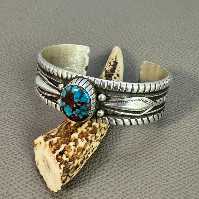 NAVAJO（ナバホ）族 Ray Adakai作 ターコイズバングル シルバー INDIAN 