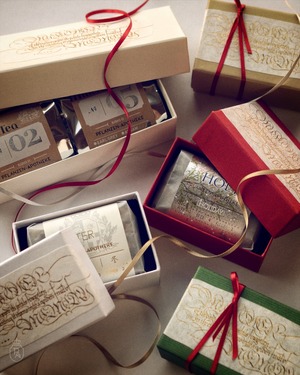 GIFT BOX