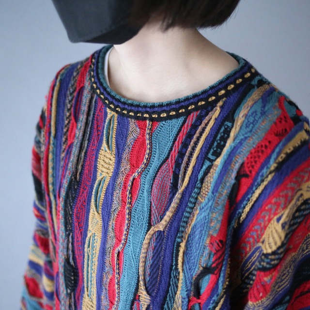 multi color crazy pattern loose silhouette 3D knit sweater