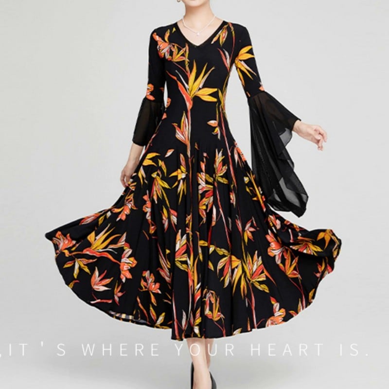 フレアスリーブ・プリントフレアドレス ds0552