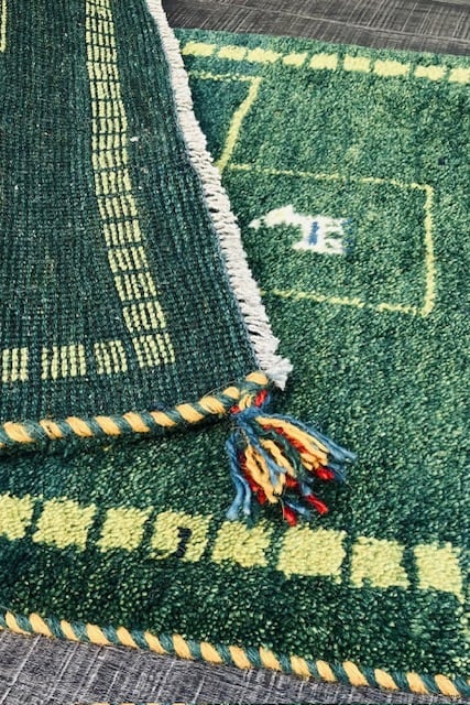 ペルシャ絨毯　ギャッベ　サイズ約62㎝×85㎝ - 画像2