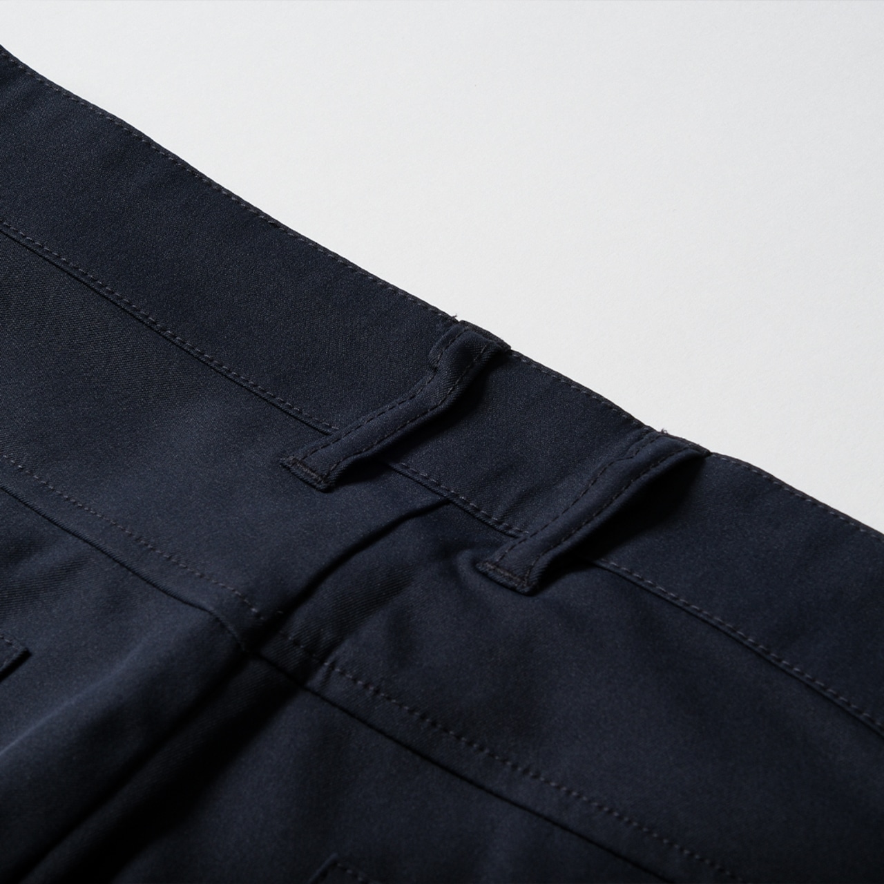 日本製撥水加工刺繍パンツ