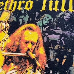 【GILDAN】ジェスロタル 2011年 ツアーTシャツ バンドTシャツ イラスト バックプリント ロックt Jethro Tull US古着 アメリカ古着