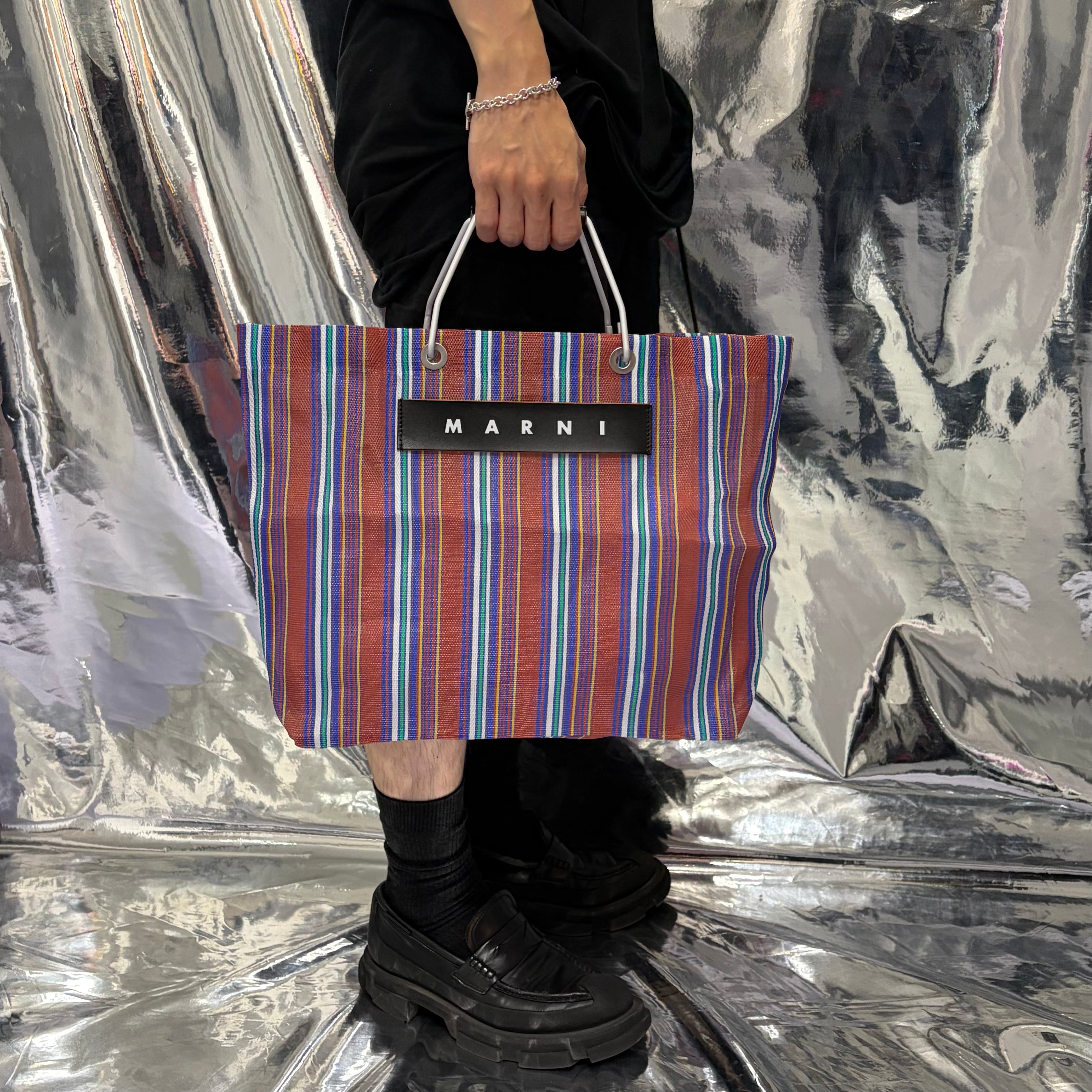 MARNI フラワーカフェ マーケット トート MARNI フラワー カフェ トートバッグ ナイロン アルミニウム レザー