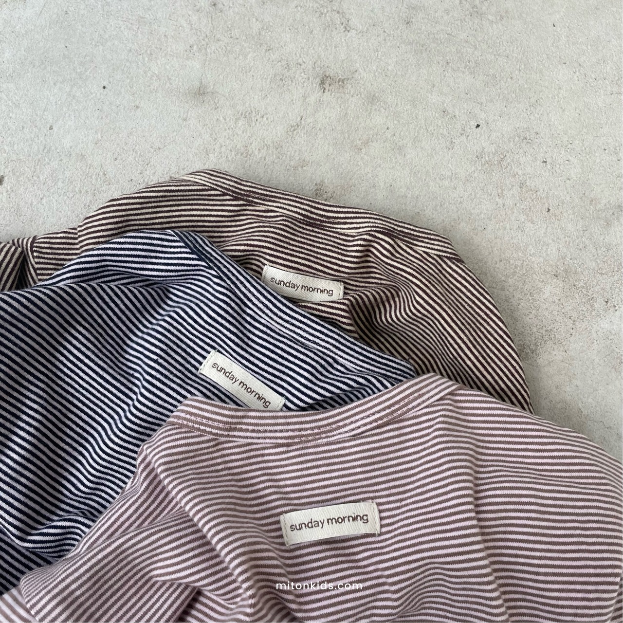 【即納】sunday border tops