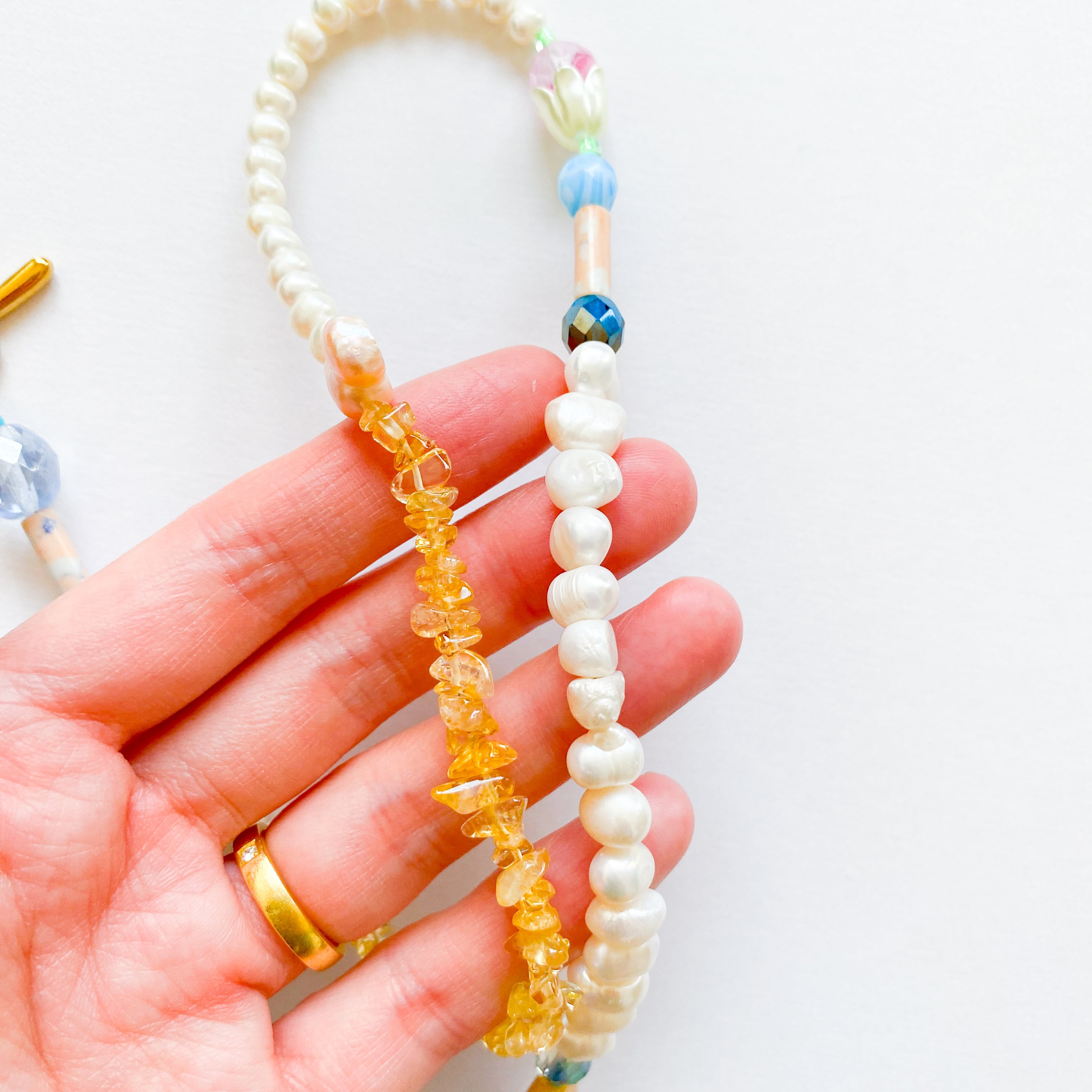 淡水パールとビーズのネックレス(たまに天然石）