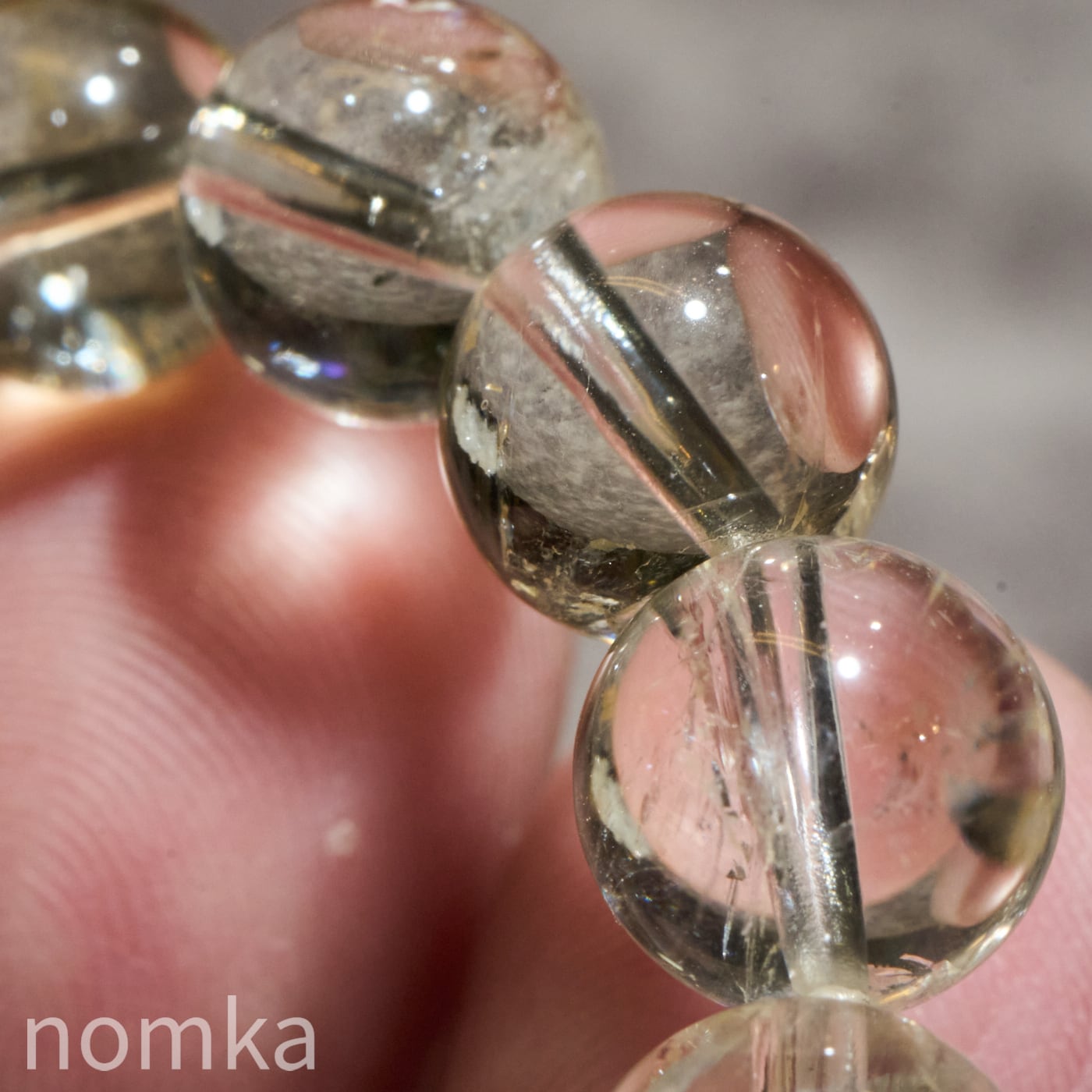 黄金の鼓動】ブラジル産 ルチルクォーツ(ヘマタイト共生/AAA) 12.5mm