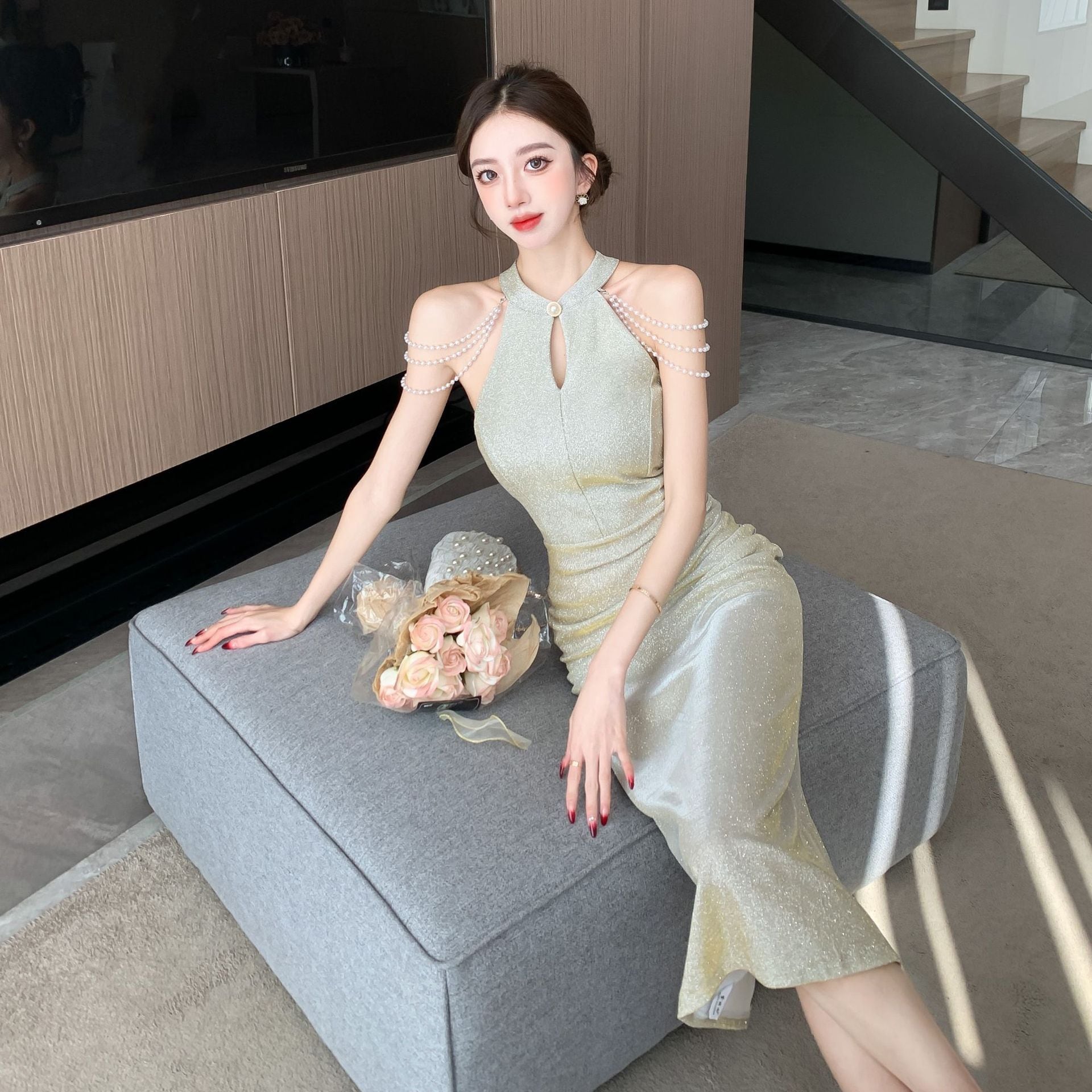 【新作】【送料無料】 2024 夏の新しいハイエンドの新しい中国風のレトロな改良されたチャイナ ドレス ミッドレングス スリット ヒップ スカート 7935 0196673795976