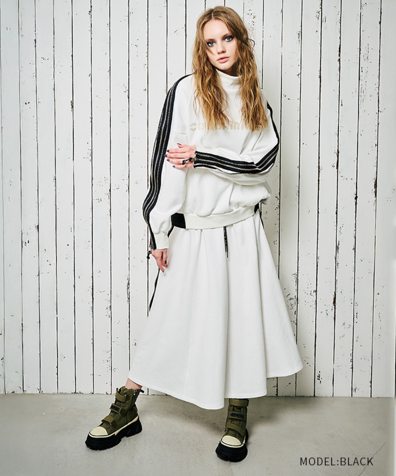 ダブルファスナーフレアスカート (WHITE) CQ-47034