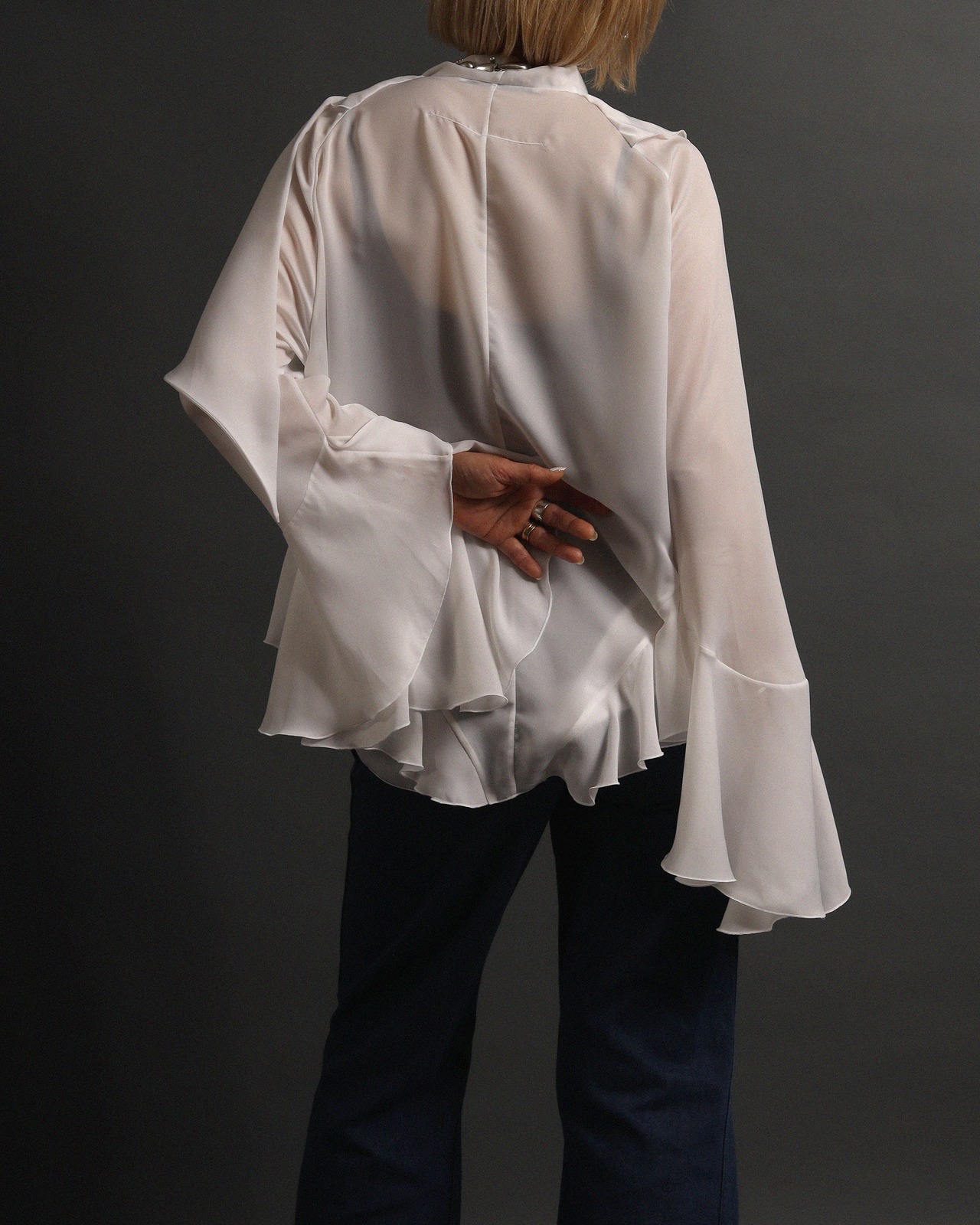 Givenchy / Frilled Blouse