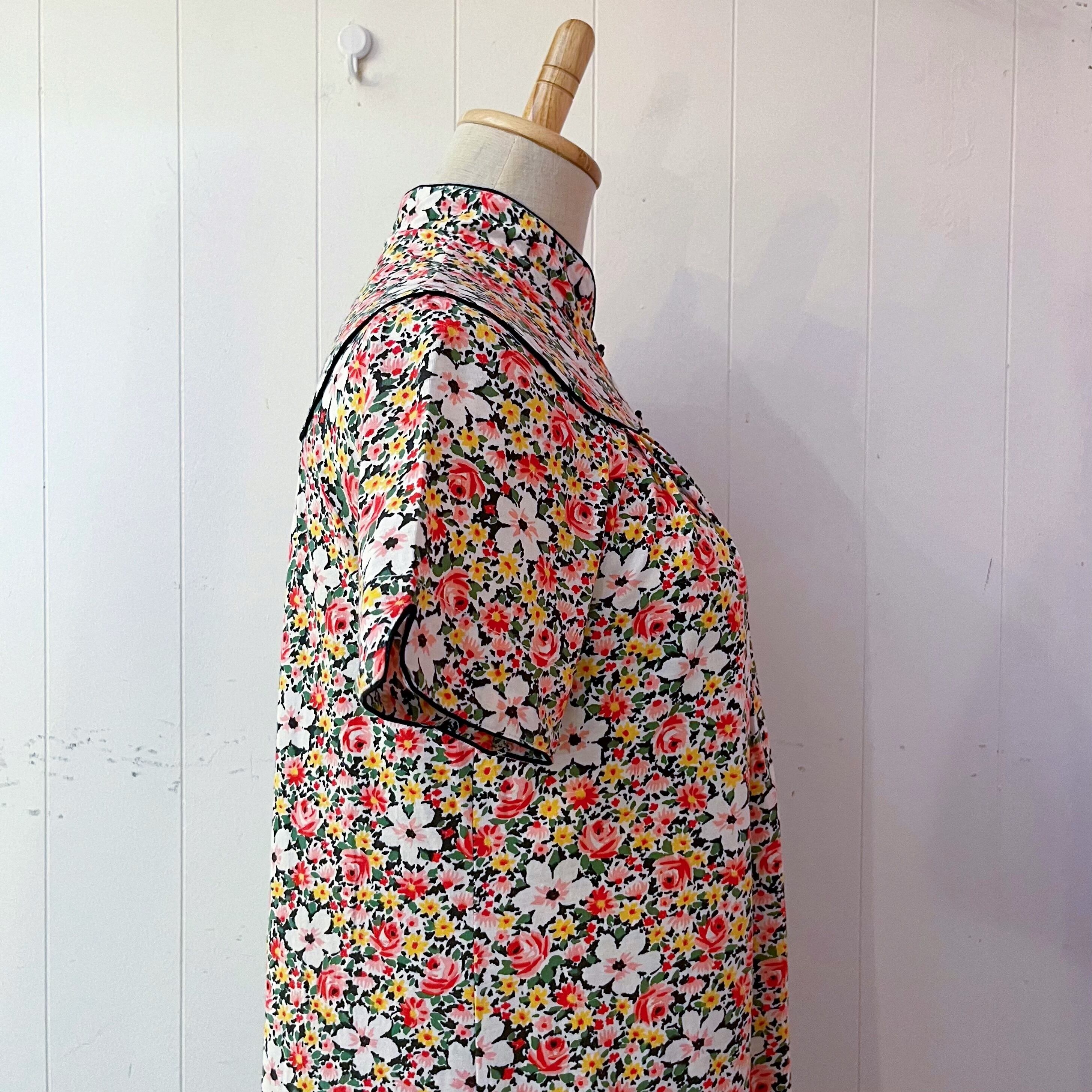 flower toggle button neglige one-piece