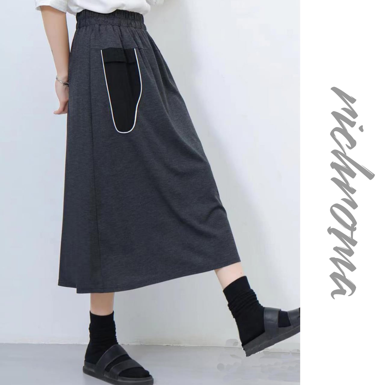 モダンポケットミディスカート  R0385