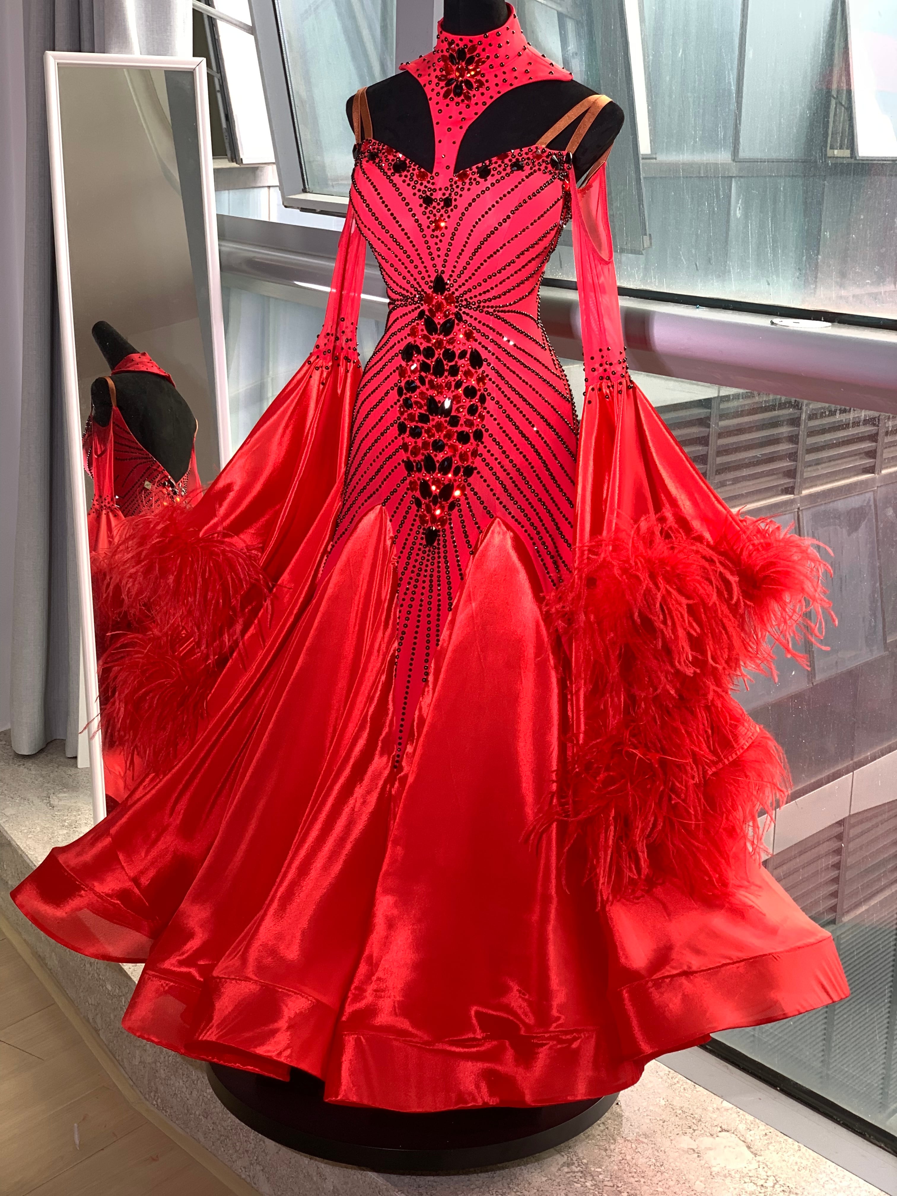 SS202レッドブラックストーンドレス | 社交ダンスウェアSTUNNINGDANCEWEAR