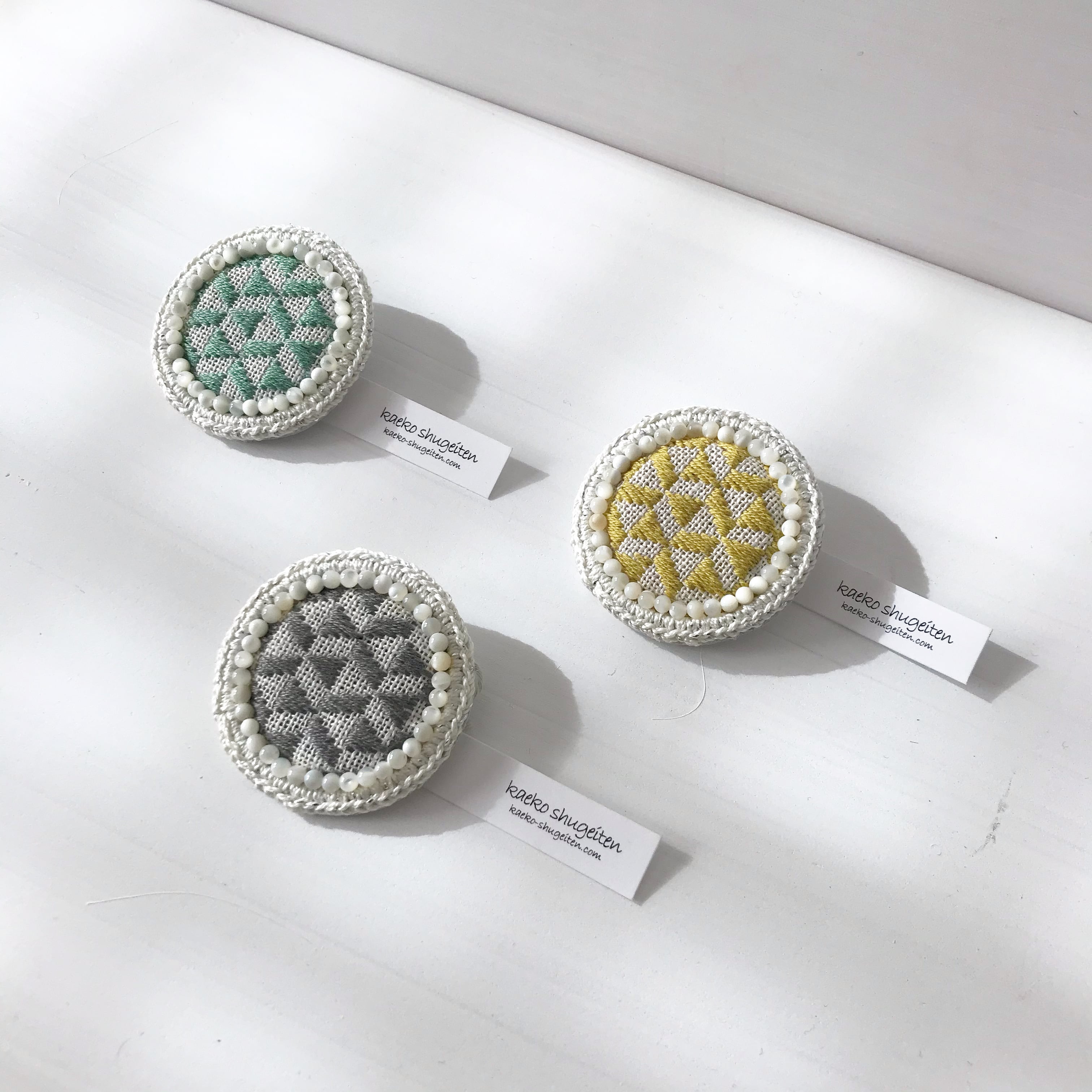 アーティフィシャルブローチ 展示のみ アーティフィシャルブローチ 展示のみ