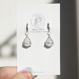 Mokko〈クラック水晶〉イヤリング／ピアス