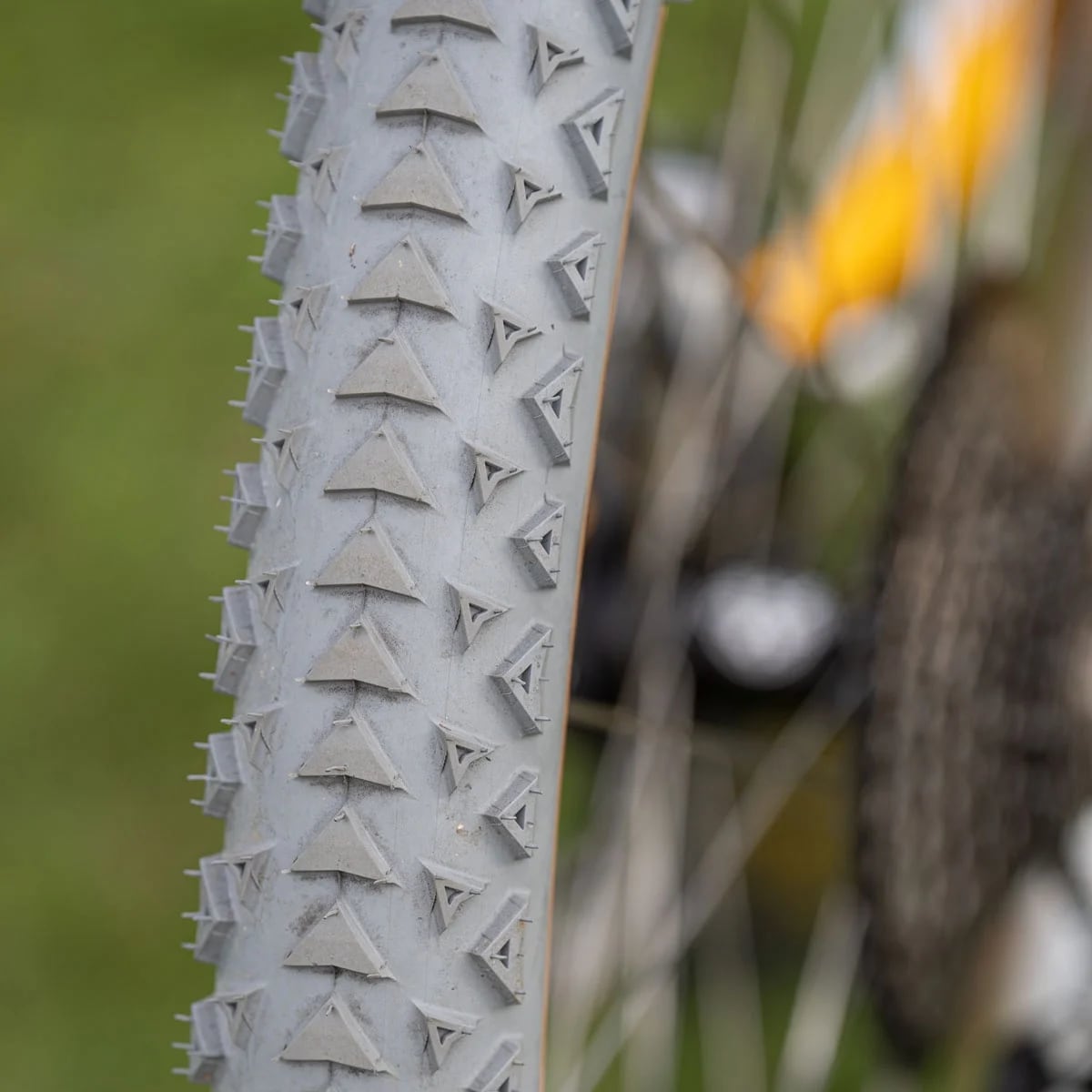 ULTRADYNAMICO* mars race tire (gray) 26