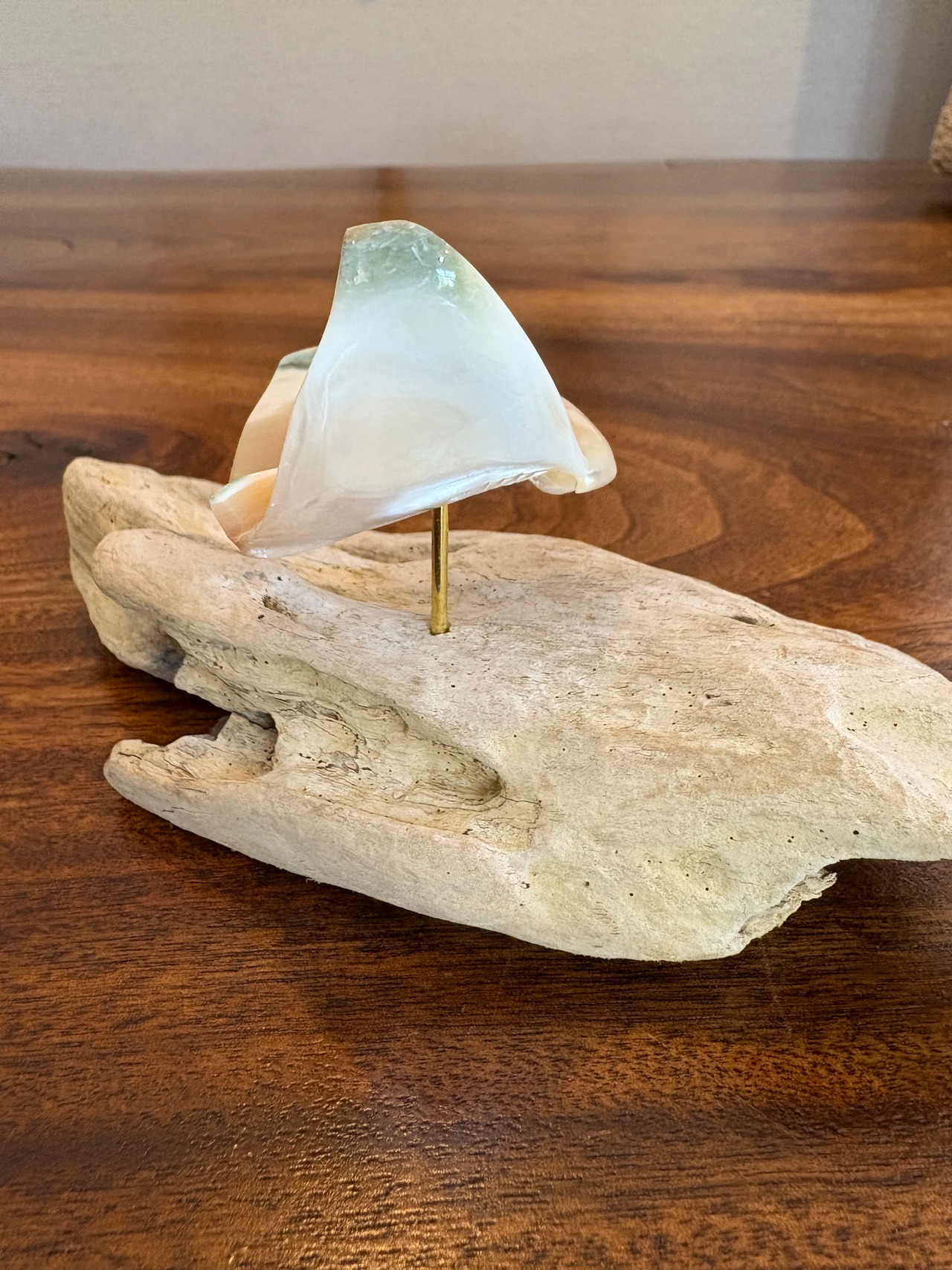 夜光貝マンタのオブジェ　沖縄の思い出に