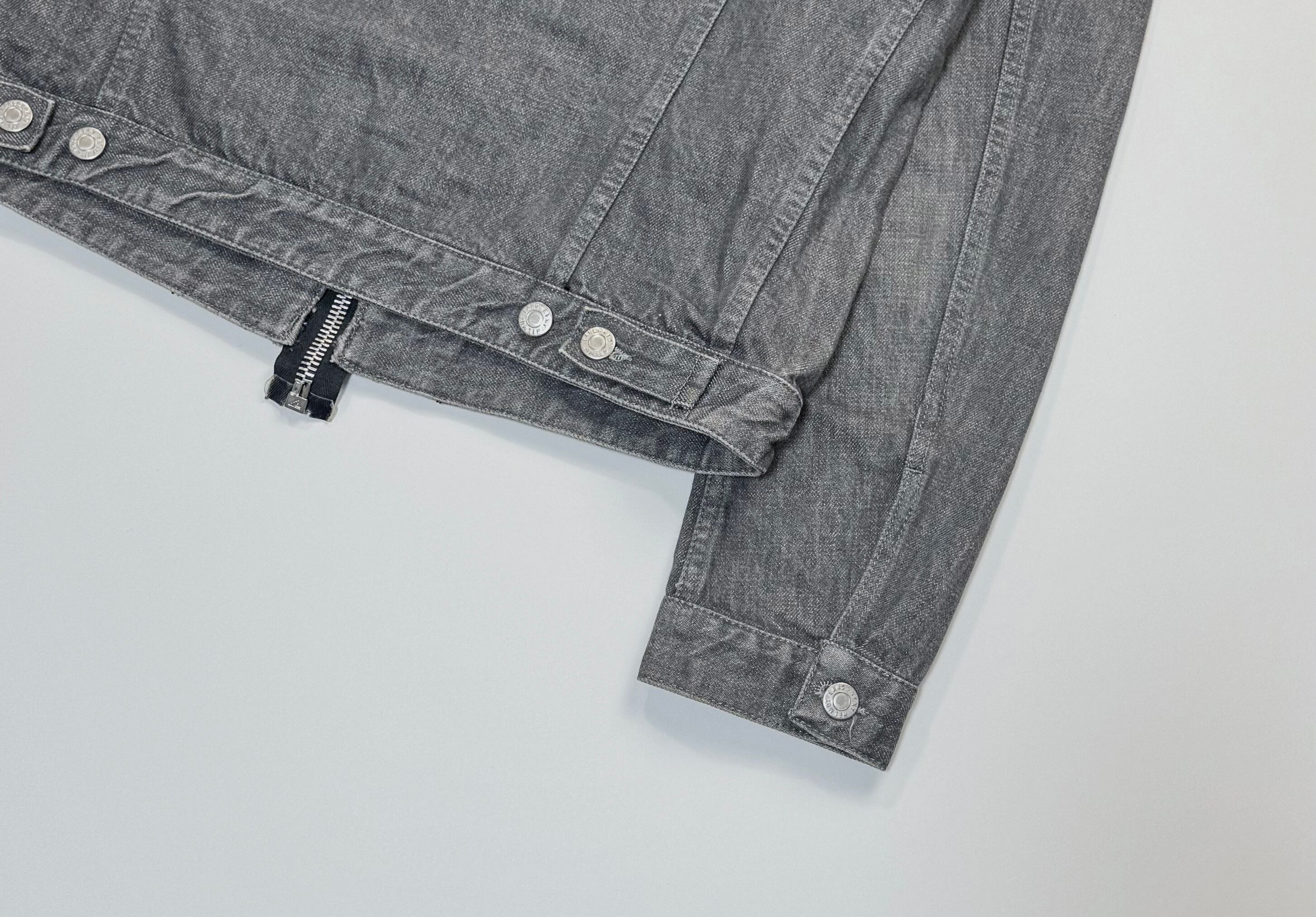 c.1998–1999 HELMUT LANG DENIM ZIP JACKET ( size 50 ) | Daily Dress