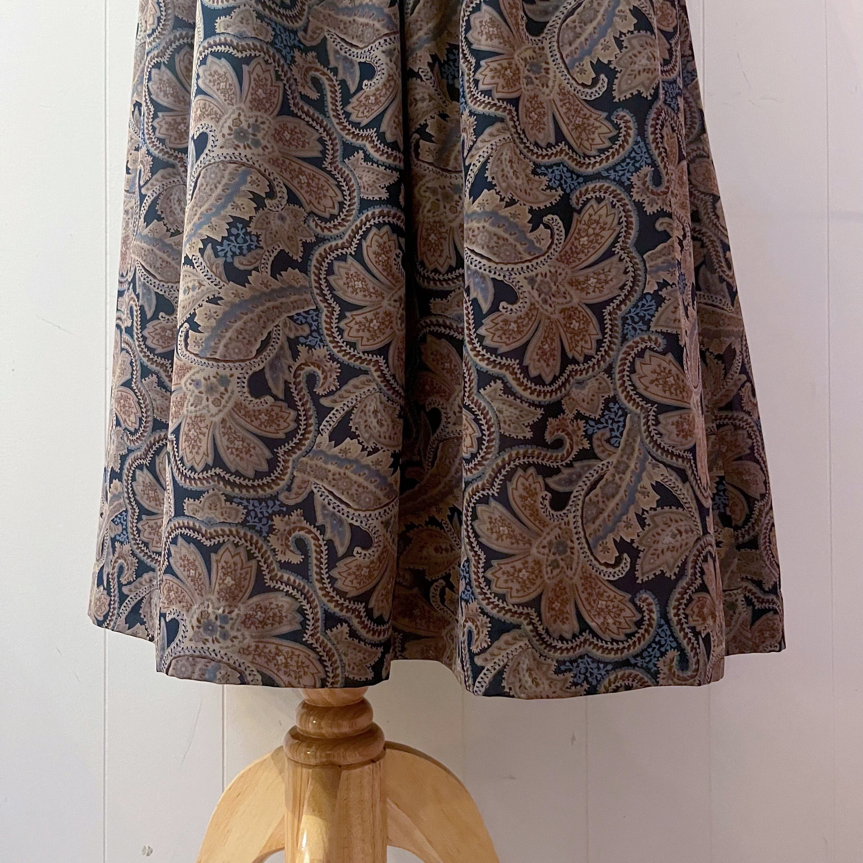 navy beige botanical flare skirt