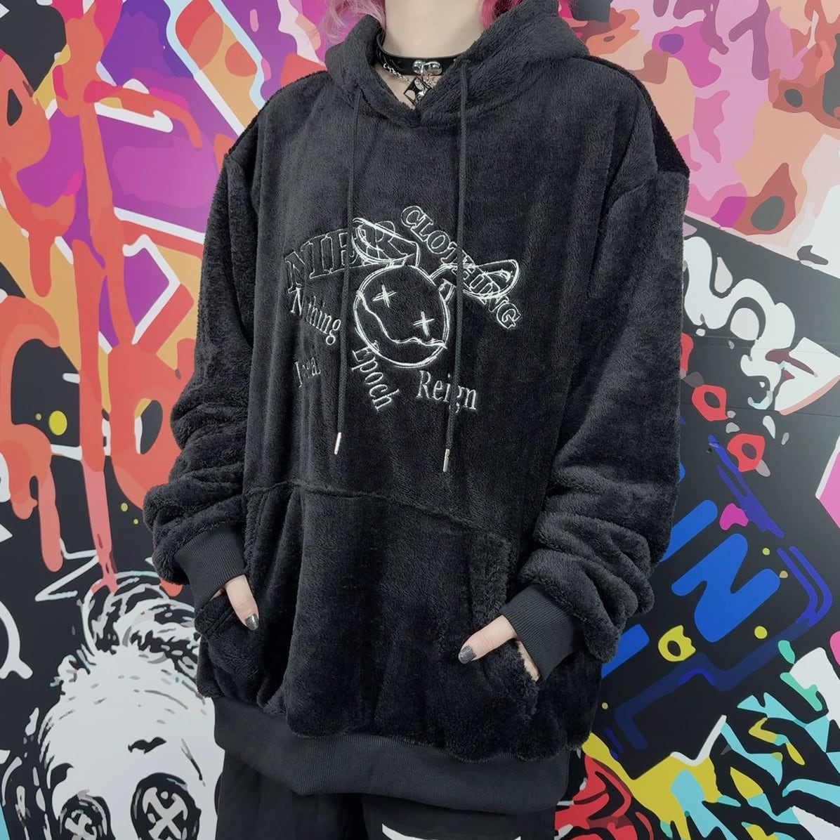 12/22日目玉大特価55%OFF】NIER刺繍ロゴ高品質ブラックさらふわプル