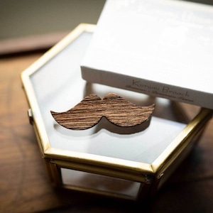 mustache / マスタッシュ（Brooch）