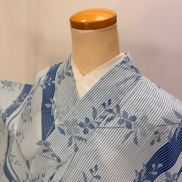小紋 夏 絽 夏用 洗える着物 裄64.2cm 身丈148cm お洒落着 普段着 ポリエステル 水色 青 中古 S サイズ 5565