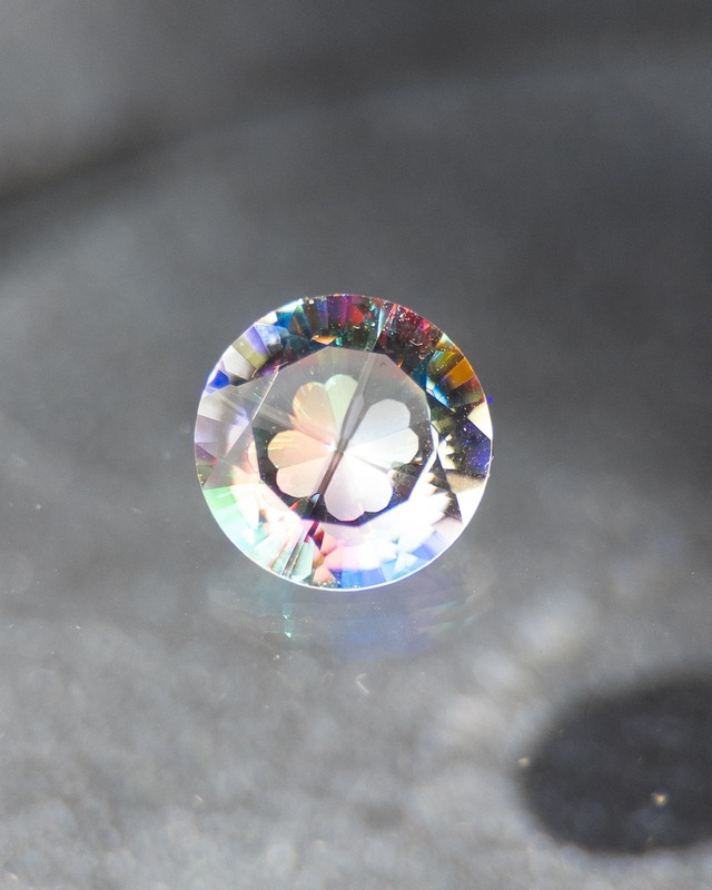 prismgem クローバーインカット #16【硝子の宝石】
