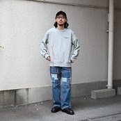 クオンサシコギャルズスウェット、デニムパンツ新作コーディネート